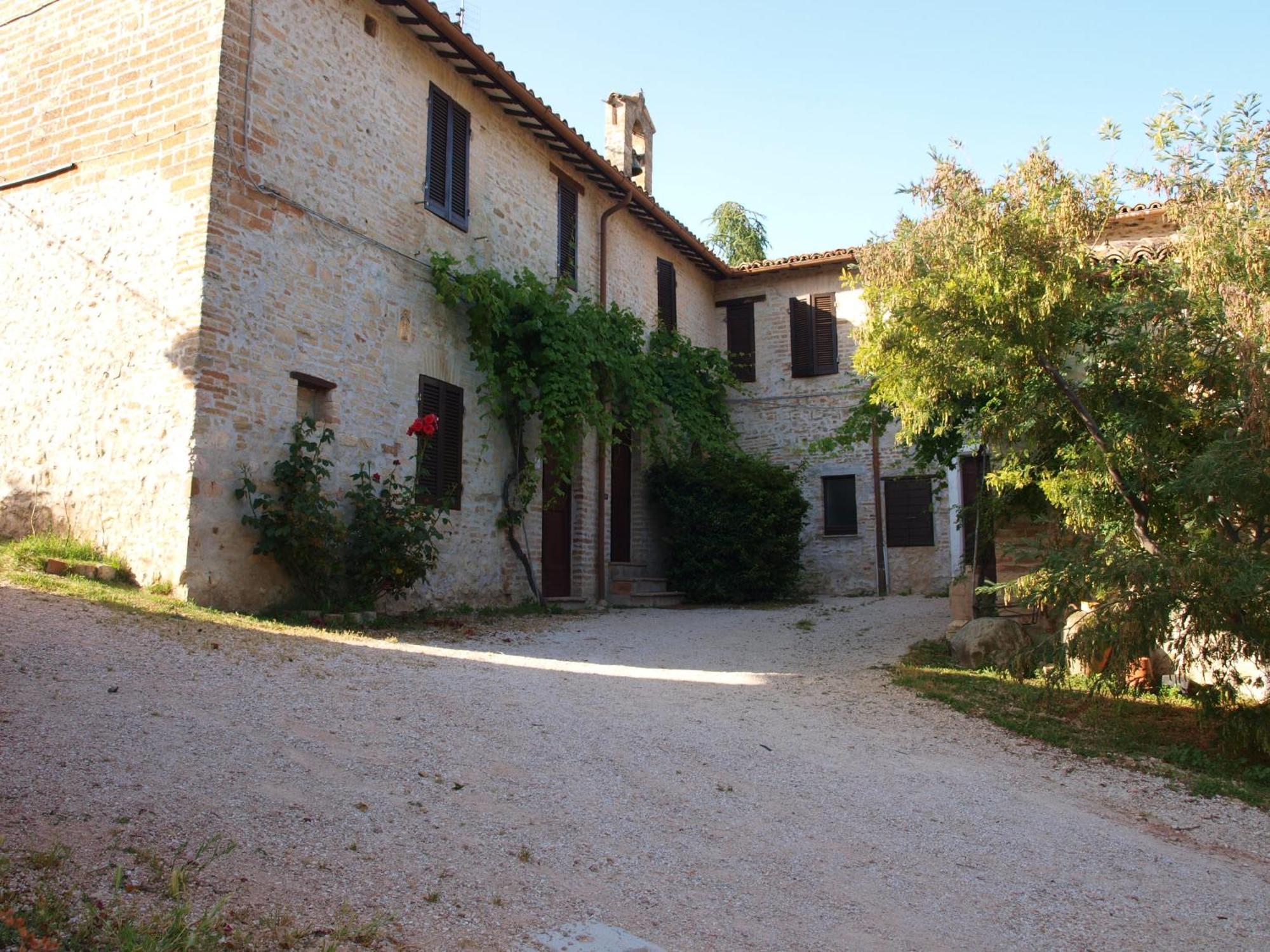 Agriturismo Camiano Piccolo Montefalco Ngoại thất bức ảnh